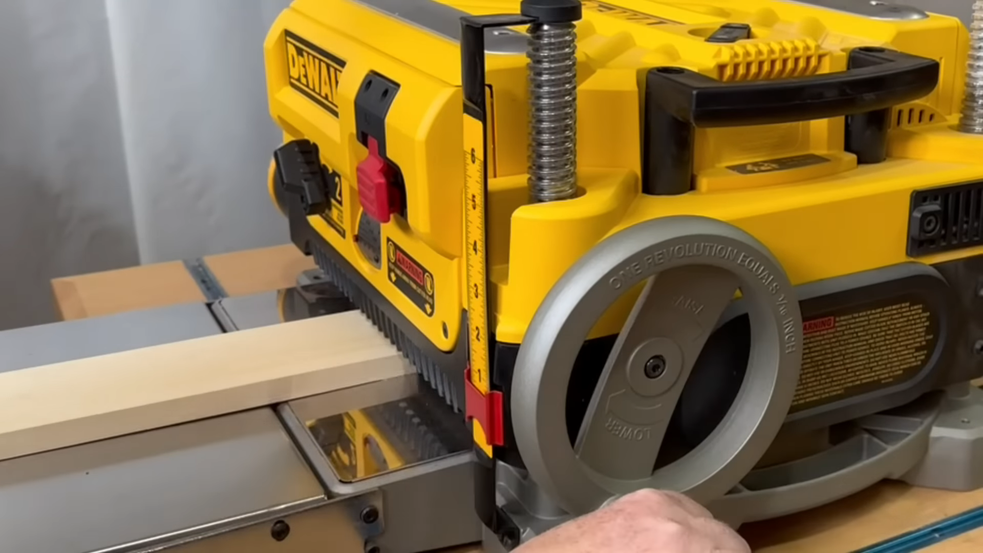 How Much Does A Planer Cost? [2023]