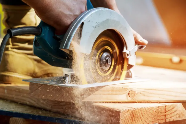 15 Common Circular Saw Problems & How To Fix