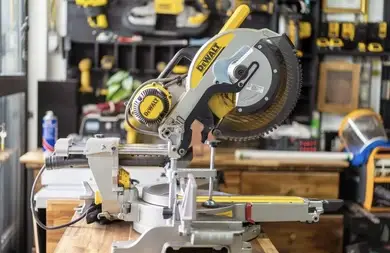 dewalt 250 mm 54v mitre saw